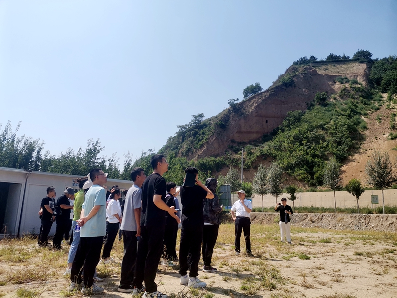 我公司持續(xù)推進“鴻儒計劃”，保障技術(shù)支持服務高質(zhì)量開展